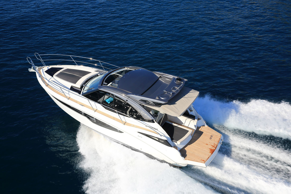 GALEON 335 HTS vu du dessus