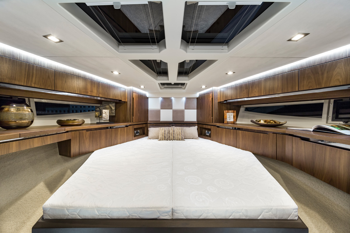 Galeon 460 FLY cabine pointe
