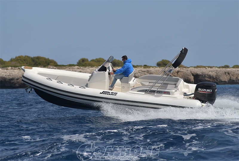 bateau semi rigide haut de gamme 06