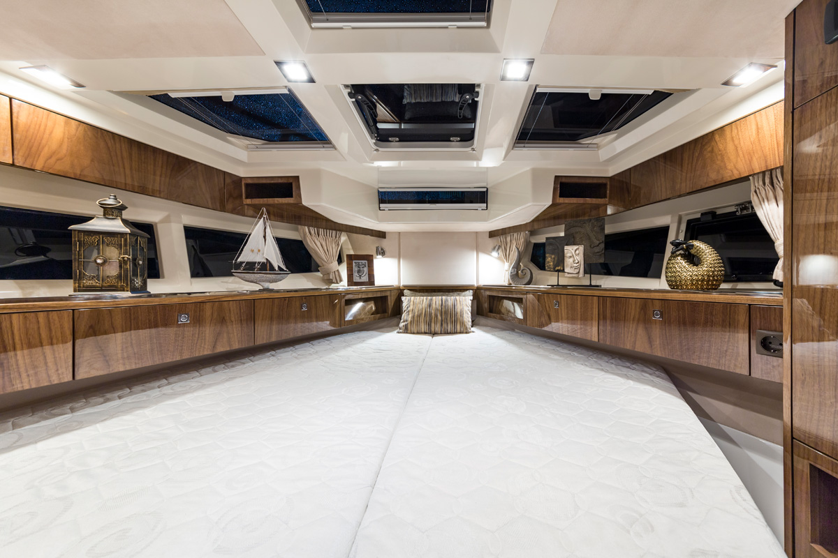 GALEON 360 FLY cabine pointe
