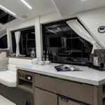 Galeon 470 SKYDECK bar