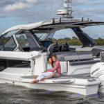 Galeon 325 GTO beach mode