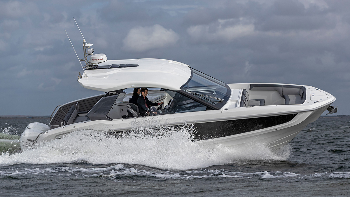 Galeon 325 GTO extérieur