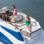 Regal 26 Express bain de soleil
