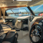 Parker 750 Cabin Cruiser banquette convertible