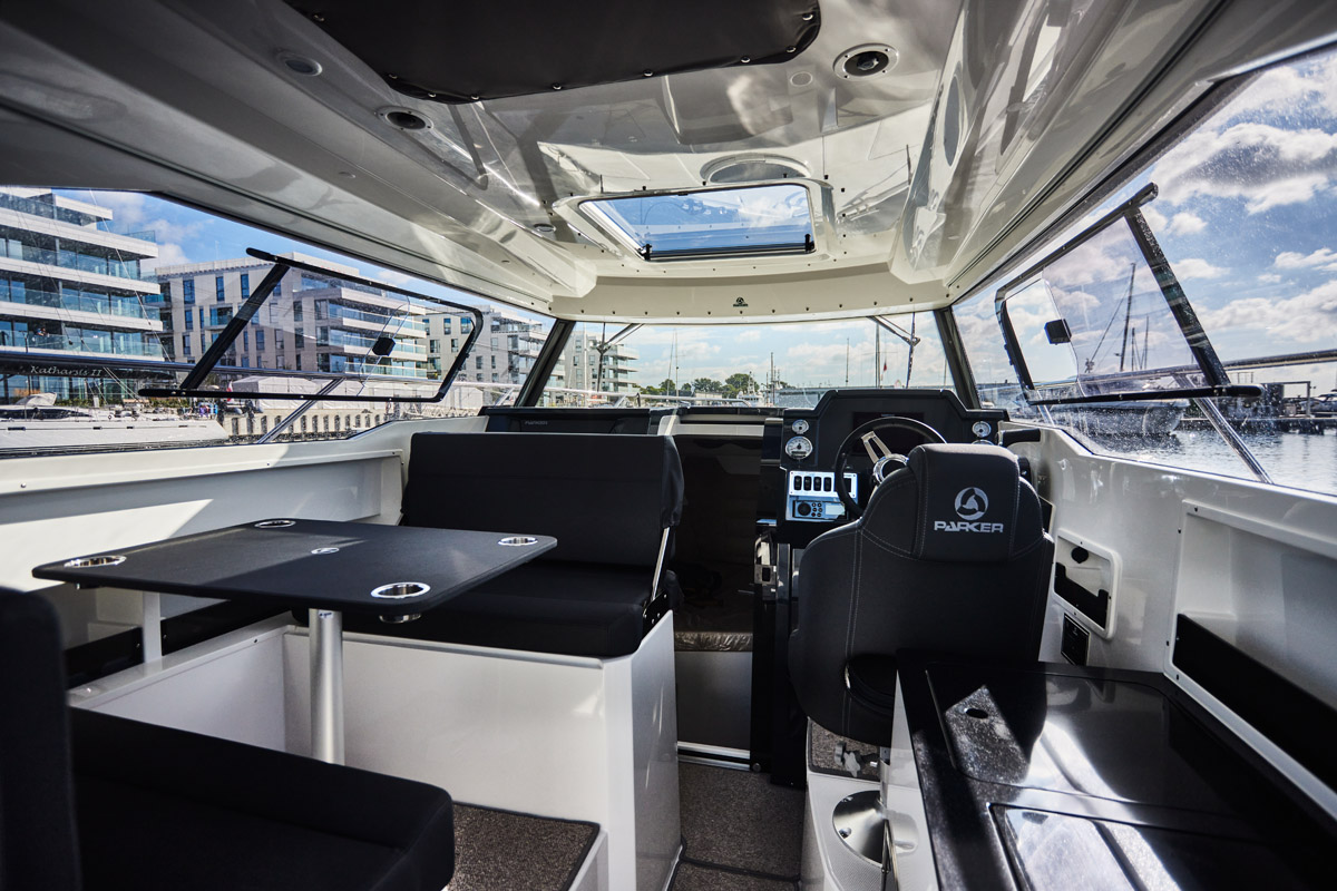 Parker 920 Explorer Max interieur